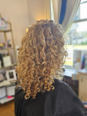 Curly cut